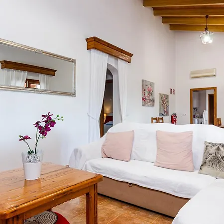 Yourhouse Grau Petit Villa *